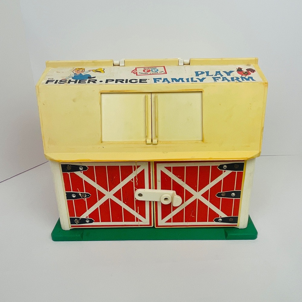 Fisher-Price Toy Barn 915 Play Family Farm Red Yellow Vintage 1968 Fair